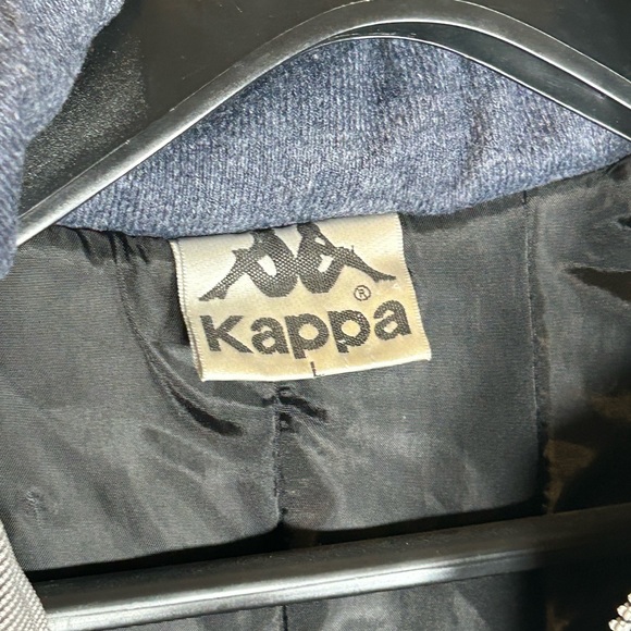 Vintage Kappa Bomber - Picture 2 of 9
